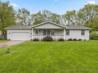 2706 Macarthur Rd, Muskegon, MI 49442