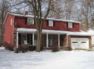 688 Oriole Dr, Eastlake, OH 44095