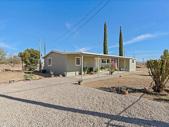 3rd image of 4717 E Anderson Street