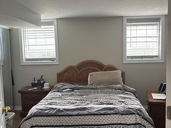 5th image of 38 Manor Rd