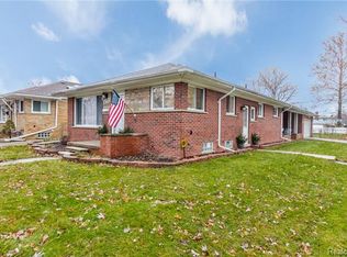 4015 Tulane St, Dearborn Heights, MI 48125