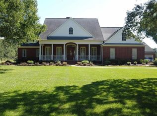 1655 Wooten Rd, Beaumont, TX 77707