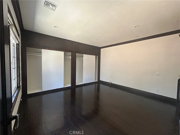 5726 Newlin Ave — Photo 10