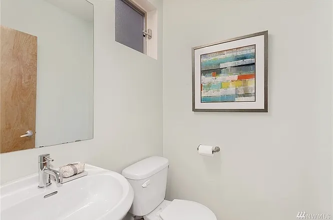 3819 S Angeline St — Photo 10