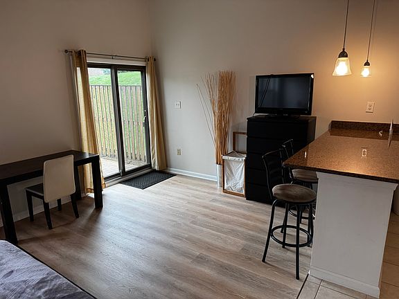 4th image of 5330 King Charles Way #Basement
