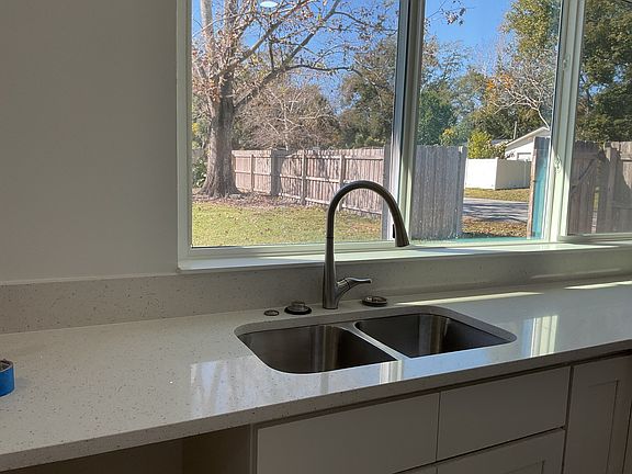 2nd image of 1406 Balmy Beach Dr