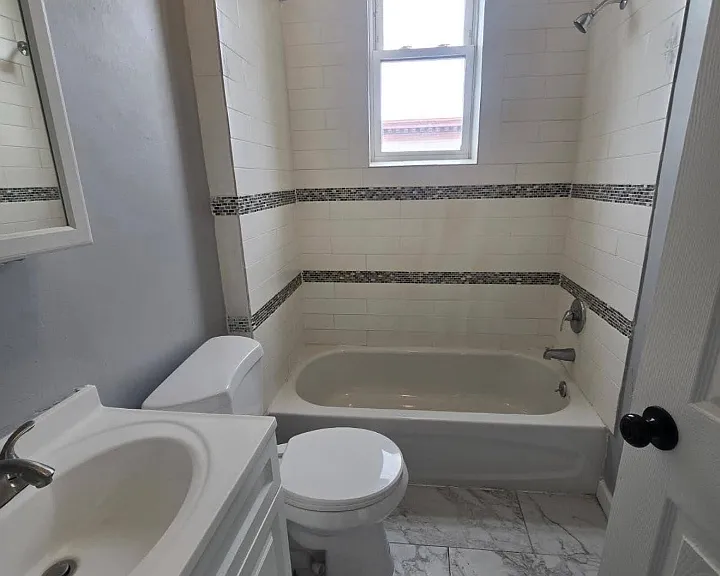 237 Littleton Ave #11 — Photo 3