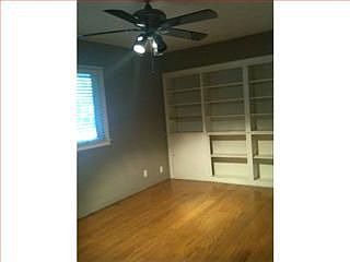 4th image of 975 Millie Ave