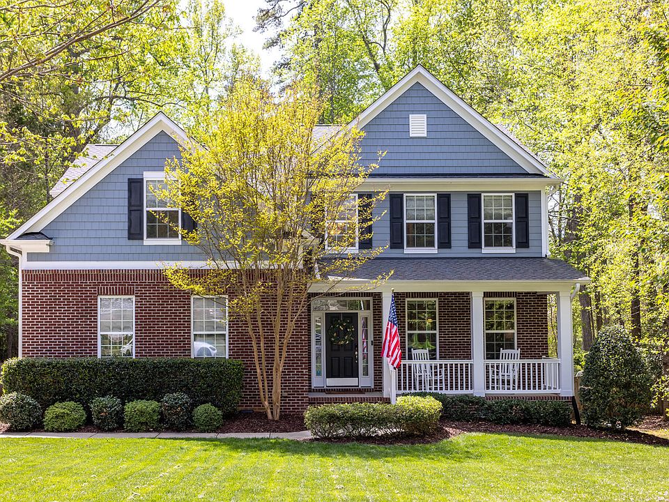 1st image of 420 Coach House Ln