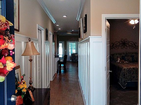 3rd image of 304 The Villas Way