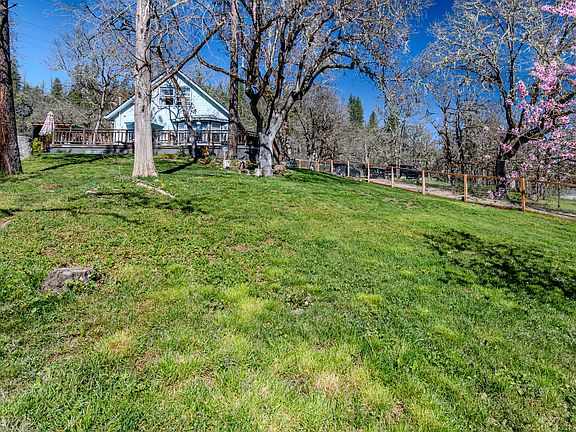 4th image of 127 Lodge Rd