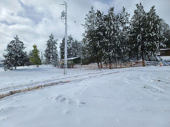 5th image of 11950 Pleasant Valley Rd