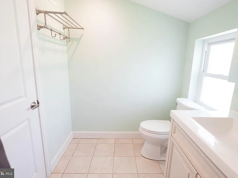 42 Grandview Dr — Photo 24
