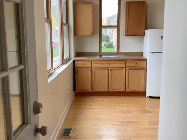 2728 N Mulligan Ave #1F, Chicago, IL 60639