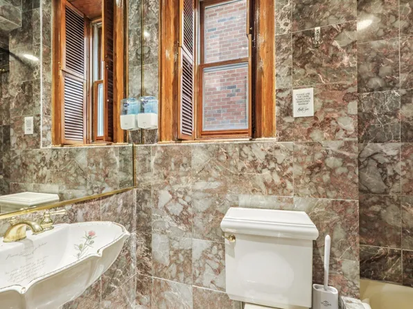 7722 Broadway image 16 of 47