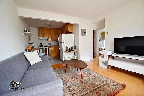 Rented by Bold New York | media 12