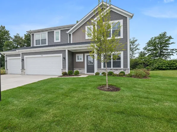 2452 Dunewood St, Portage, IN 46368