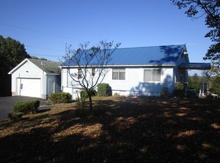 148 Smith Ridge Rd, Sistersville, WV 26175