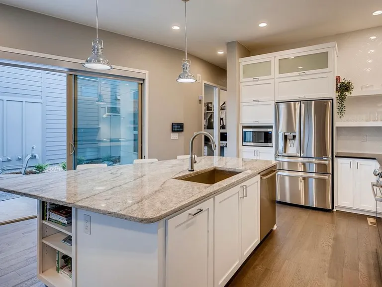 9761 Taylor River Cir — Photo 9