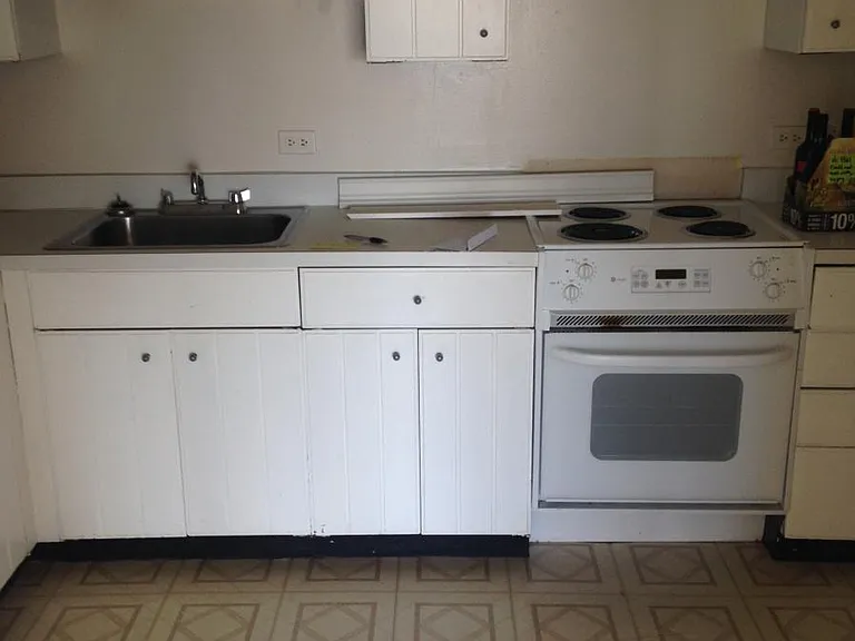 3930 N Pine Grove Ave #24 — Photo 6