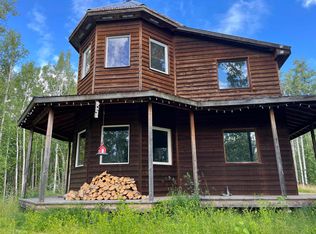 1246 Richard Berry Dr, Fairbanks, AK 99709