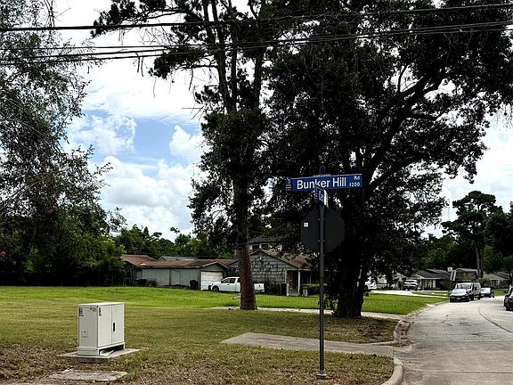 5th image of 9746 Cedardale Dr Lot 26