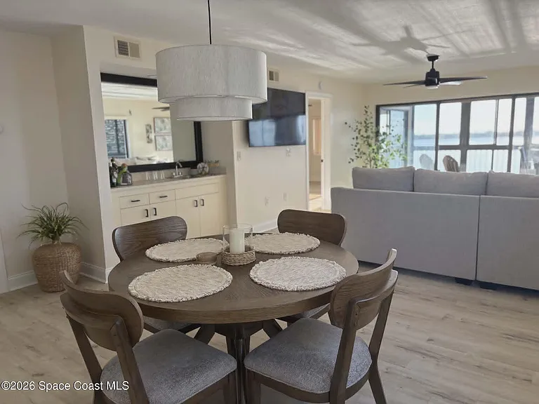 250 S Sykes Creek Pkwy #B510 — Photo 6