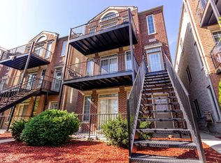 7252 S Bennett Ave #3, Chicago, IL 60649