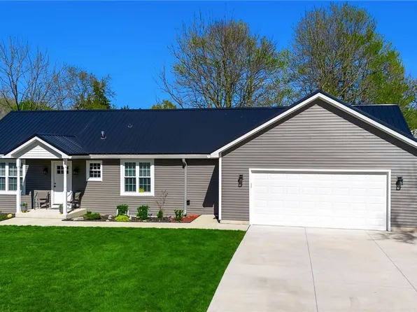 4691 Quarry Ln, Clarence, NY 14031