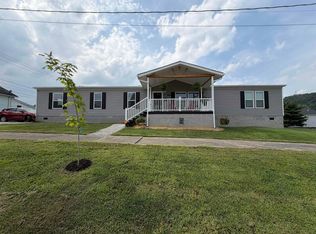 719 Mulberry St, Ironton, OH 45638