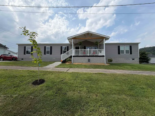 719 Mulberry St, Ironton, OH 45638