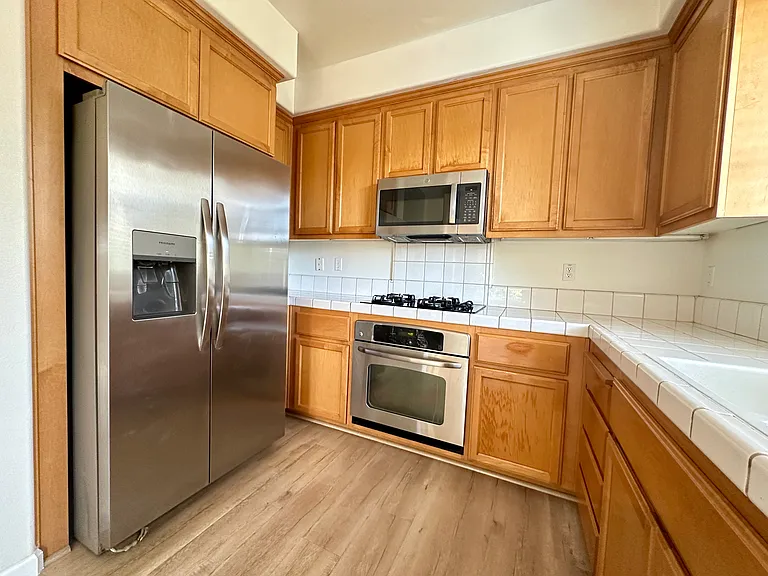 40253 Bonica Rose Ter — Photo 14