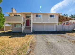 210 Dogwood Pl, Port Angeles, WA 98362