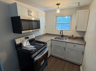 51 Mast Rd #5, Lee, NH 03861