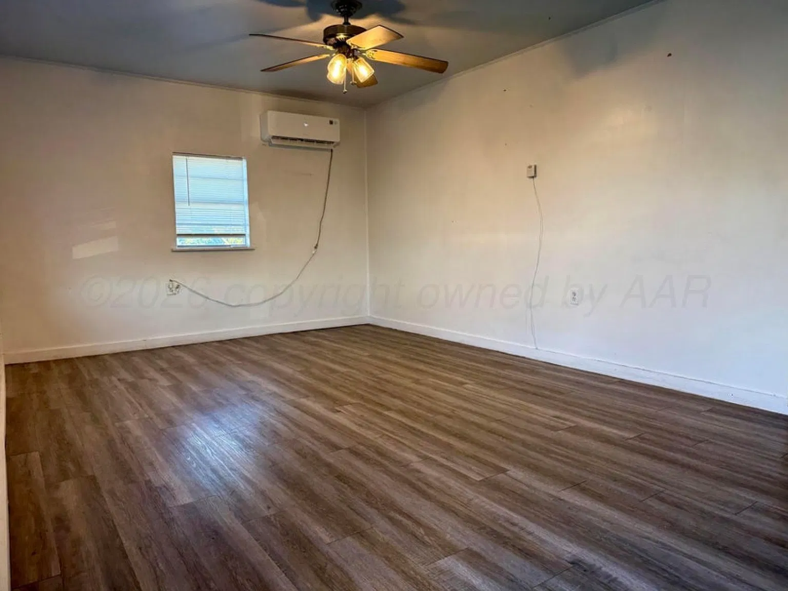 2 bed, 840 sqft, $800 — Photo 2