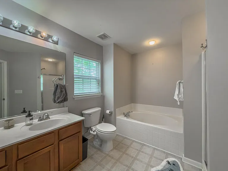 127 Towering Pine Dr — Photo 13