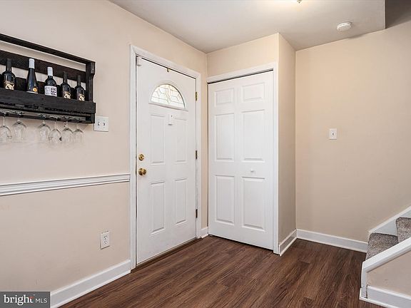 4th image of 6 Birwood Ct
