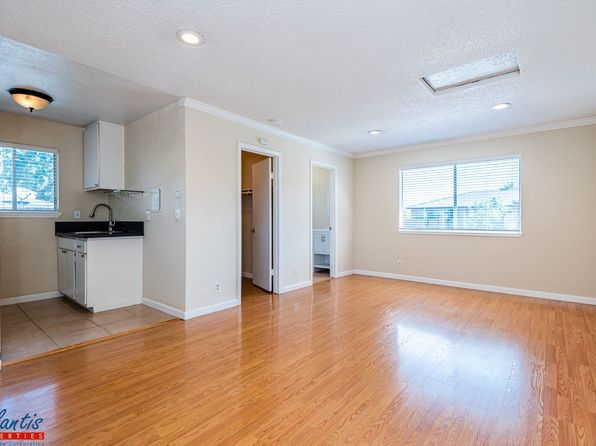 5520-5522 Camden Ave #7