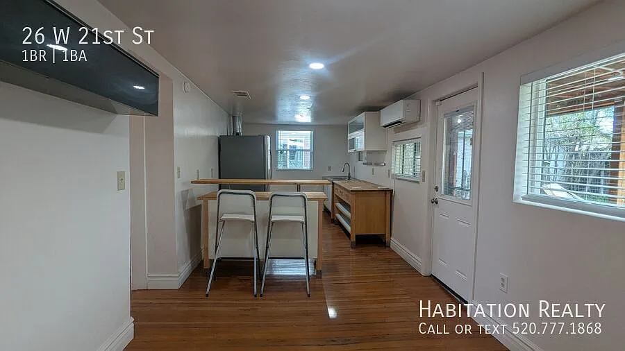 1929 renovated home w/ an enclosed yard at the Barrio Santa Rosa! — Photo 3