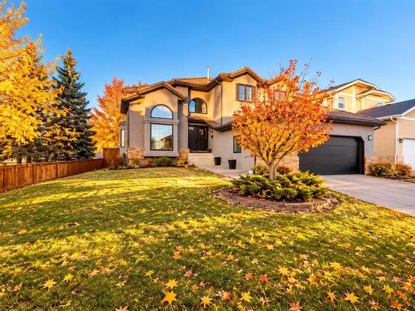 133 S Woodbrook Rd SW, Calgary, AB T2W 6C6