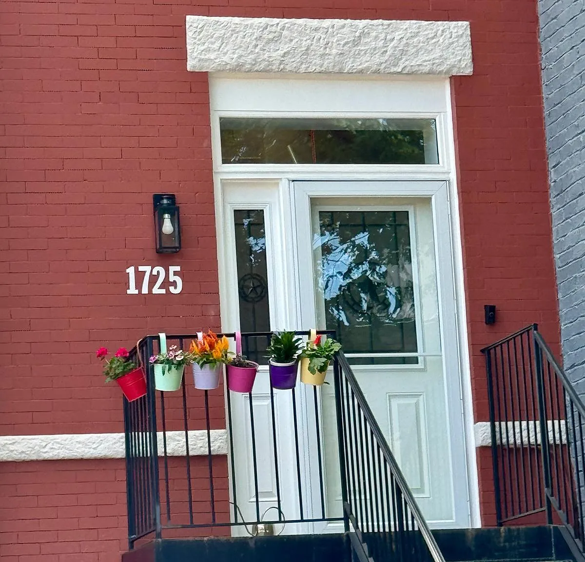 2 bed, 2.5 bath, 2020 sqft, $4,400 — Photo 2