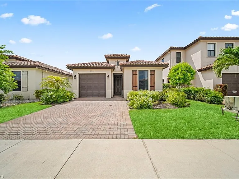 5535 Useppa Dr — Photo 3