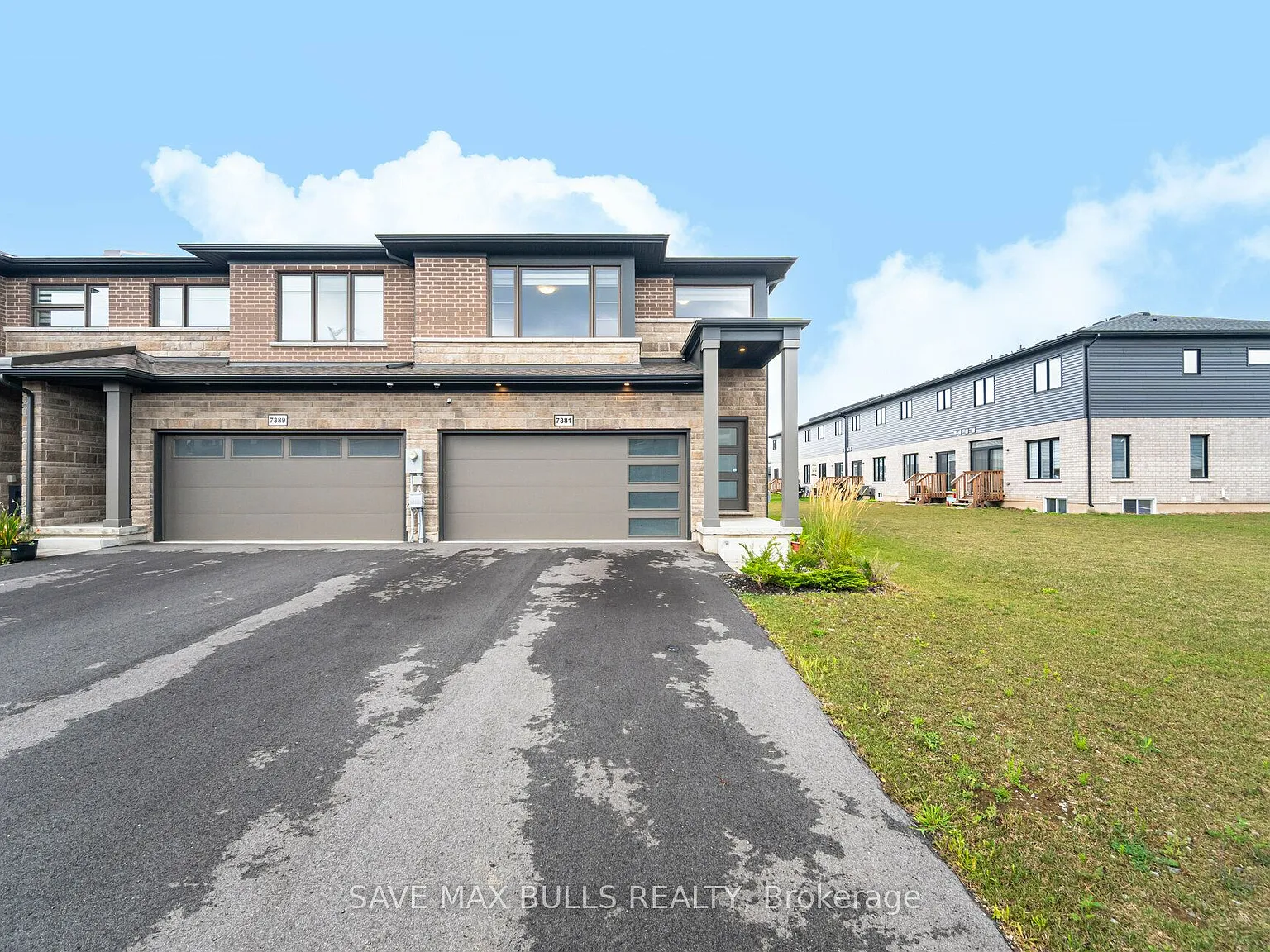 4 bed, $2,700 — Photo 2