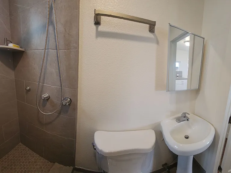 2636 Ironwood Ave — Photo 34