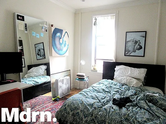 Rented by Mdrn Residential | media 8