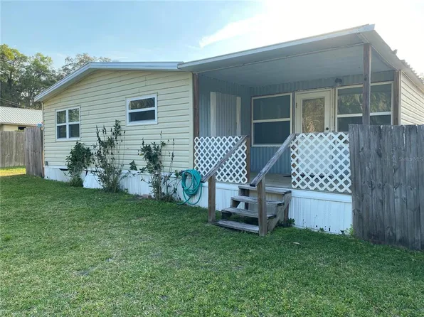 118 S West St, Bushnell, FL 33513