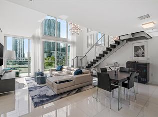 92 SW 3rd St APT 708, Miami, FL 33130