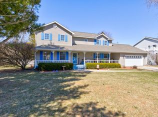 4103 Michigan Shores Dr, Menominee, MI 49858