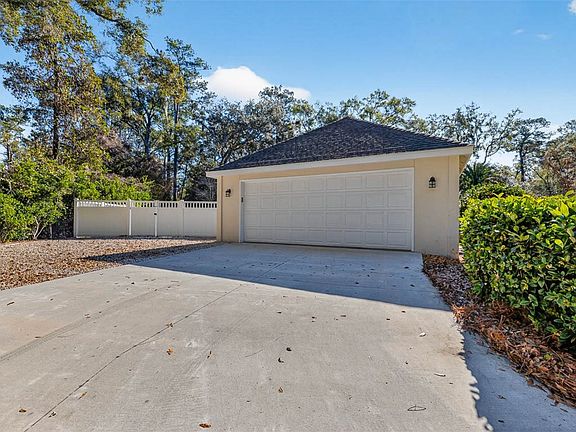 3rd image of 116 General Oglethorpe Rd