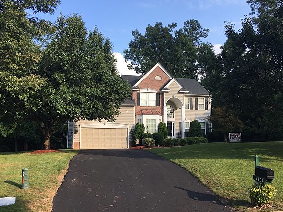 2nd image of 5401 Elmwood Forest Ct